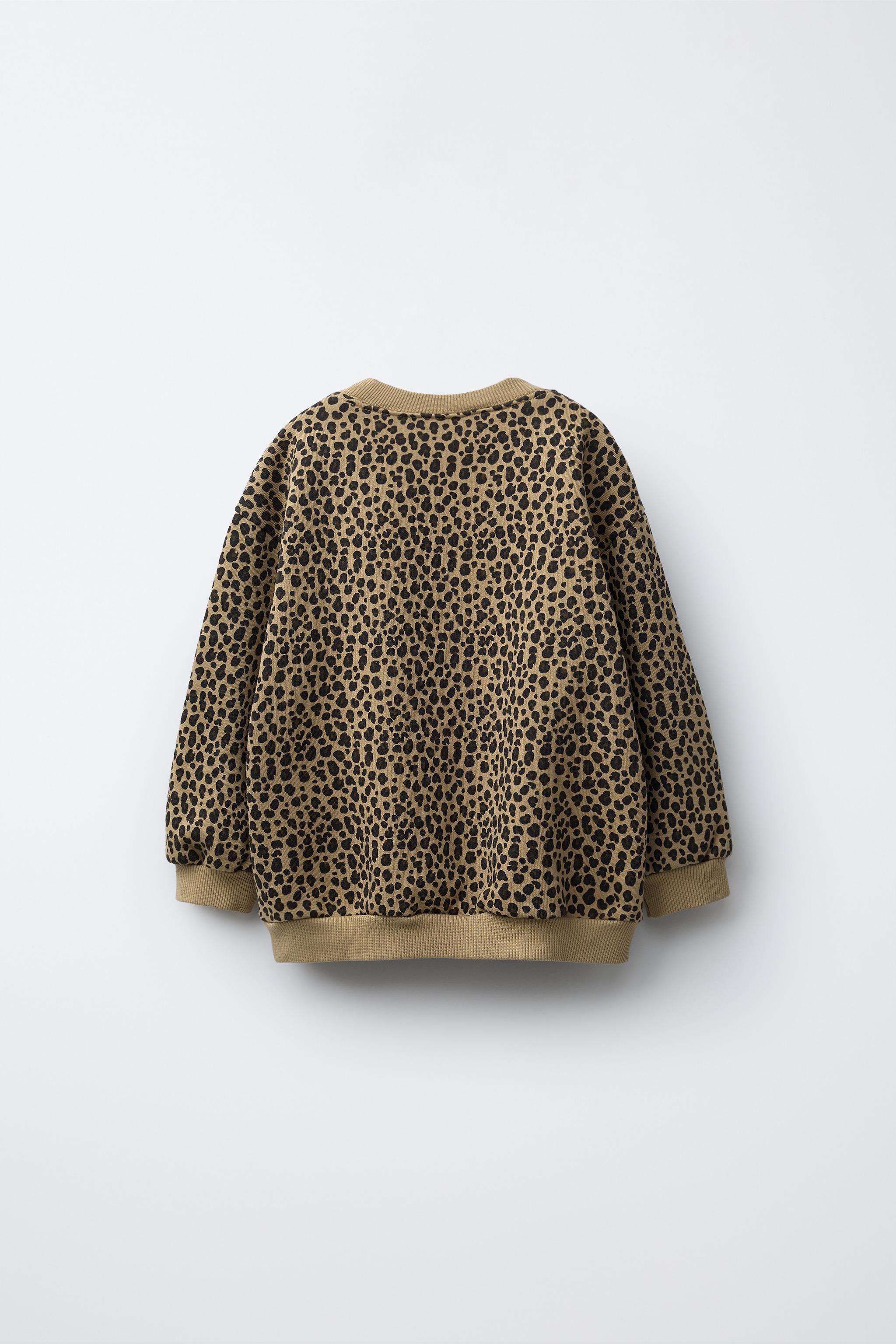 HEAVYWEIGHT ANIMAL PRINT SWEATSHIRT
